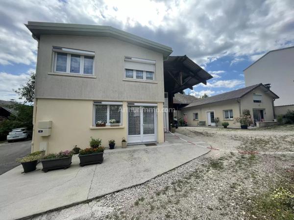 Location                                                      Maison
                        
                     4 pièces                      106 m2                     à Belley