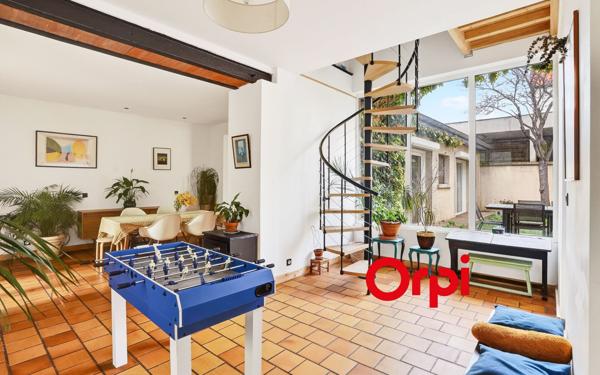 Maison à vendre    6 pièces • 145 m2 Pierre-Bénite