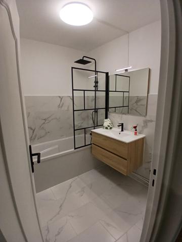APPARTEMENT LAVAL 3 PIECES 43 M2