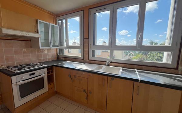 Appartement à vendre    4 pièces • 66,75 m2 Le Plessis-Robinson