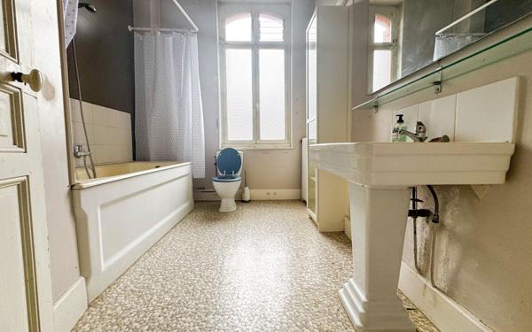 Maison à vendre    6 pièces •  Saint-Quentin