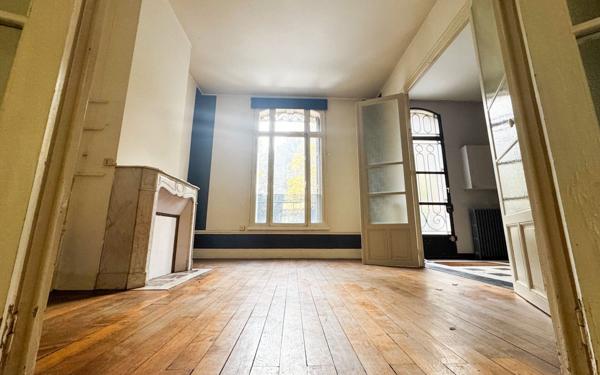 Maison à vendre    6 pièces •  Saint-Quentin