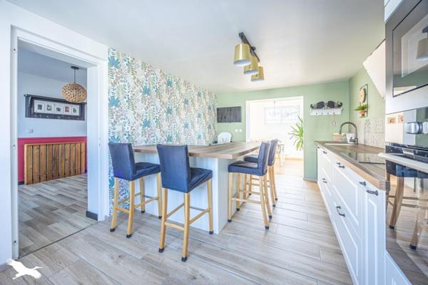 Maison à vendre |  Surgères |  7 pièces | 140 m²