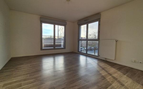 Appartement à vendre    4 pièces • 83,04 m2 Cergy