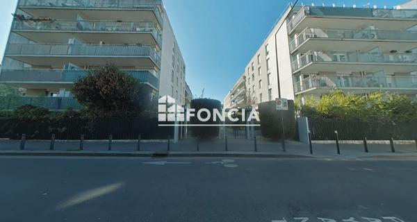 Location Appartement 2 pièces 49.18 m² - La Plaine St Denis 93210