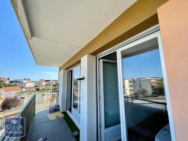 Appartement à louer 2 pièces 53.22m² Dijon (21000)