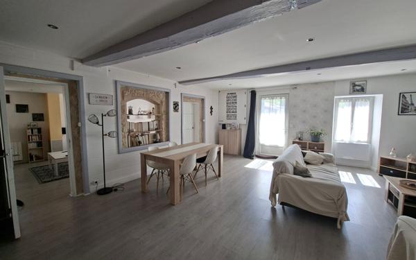 Maison à vendre    4 pièces •  Les Gonds