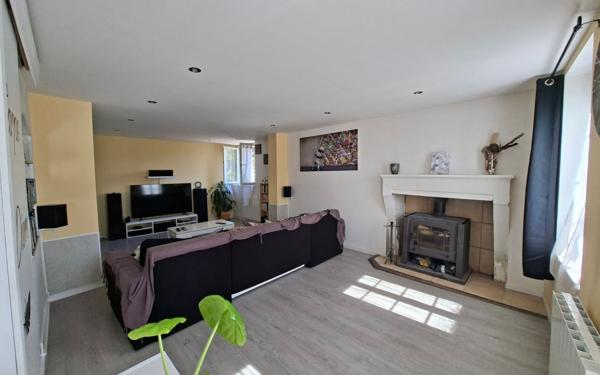 Maison à vendre    4 pièces •  Les Gonds