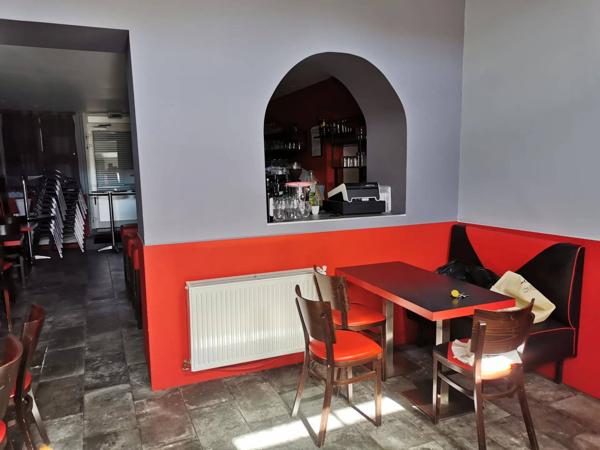 🍽️ À vendre – Restaurant Bar avec Terrasse – 56 couverts + Appartement 🍷