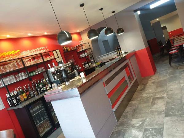 🍽️ À vendre – Restaurant Bar avec Terrasse – 56 couverts + Appartement 🍷