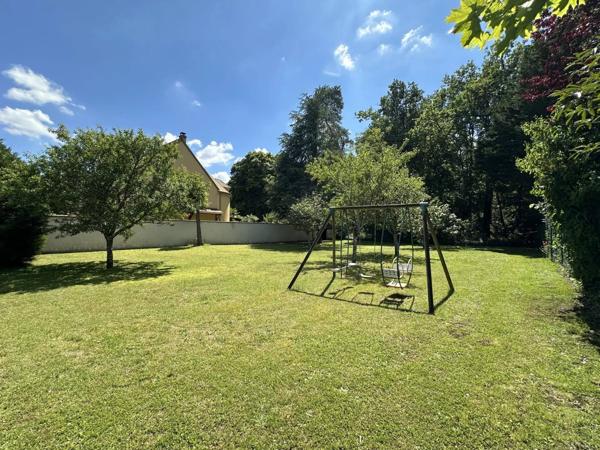 RARE SUR LE SECTEUR – Maison Ancienne Rénovée avec Studio Indépendant et Terrain constructible