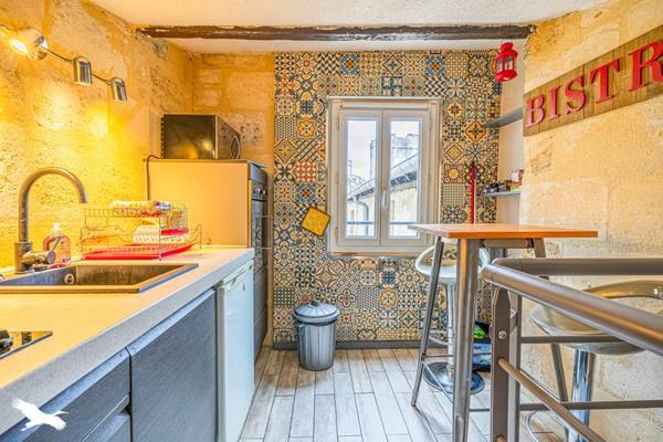Appartement à vendre |  Bordeaux |  1 pièce | 32 m²