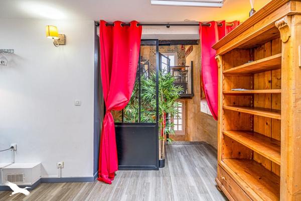 Appartement à vendre |  Bordeaux |  1 pièce | 32 m²