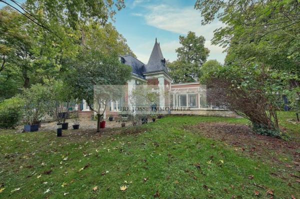 Maison ancienne Le Vésinet 180.32 m²