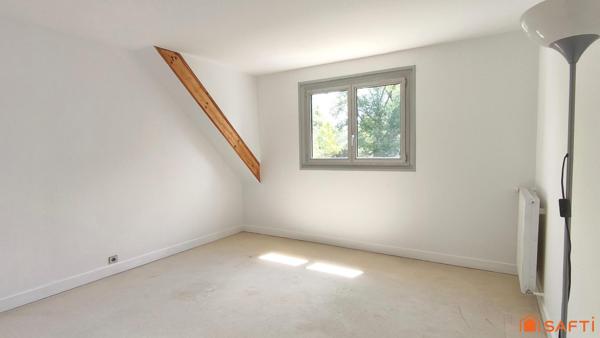 Une maison pensée pour la vie de famille, dans une résidence dédiée aux enfants