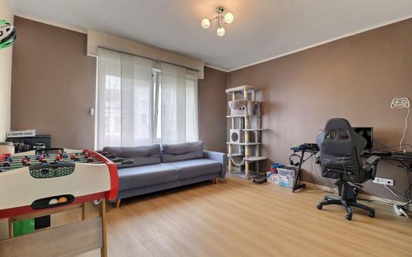 Maison à vendre    5 pièces •  Petite-Rosselle