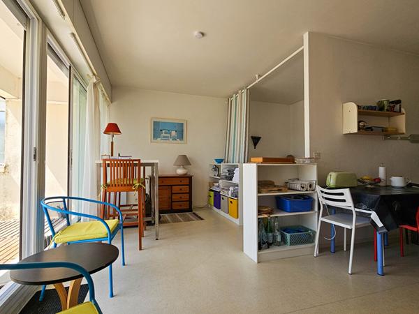 LA ROCHELLE - LES MINIMES - STUDIO BIS FACE À L'OCÉAN AVEC TERRASSE PLEIN SUD  La rochelle