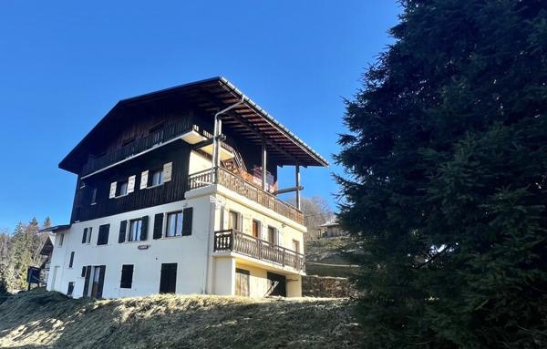 Maison de 328 m²