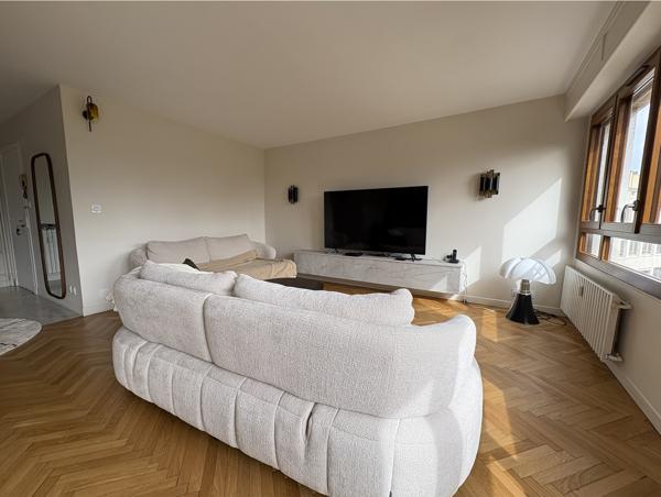 Marseille (13008) CALME ABSLOLU EN PLEIN CARRE D'OR