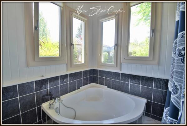 Maison à vendre de 9 pièces (40) de 220 m² avec dépendances, proche lac de Soustons