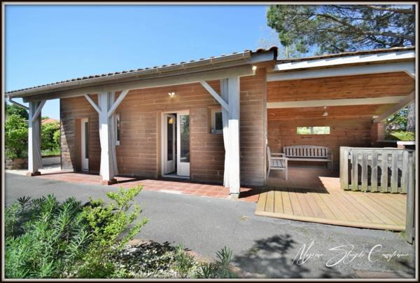 Maison à vendre de 9 pièces (40) de 220 m² avec dépendances, proche lac de Soustons