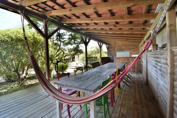 Maison à vendre de 9 pièces (40) de 220 m² avec dépendances, proche lac de Soustons