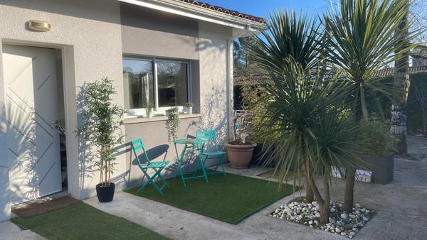 à vendre Maison au calme récente de plain pied avec véranda 5 pièces SAINT PAUL LES DAX (40) , DPE A