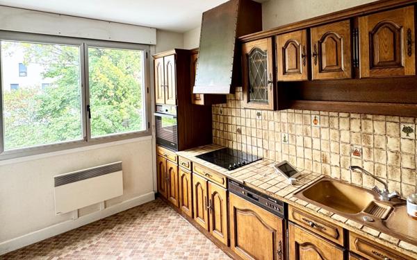 Appartement à vendre    3 pièces • 77 m2 Caluire-et-Cuire