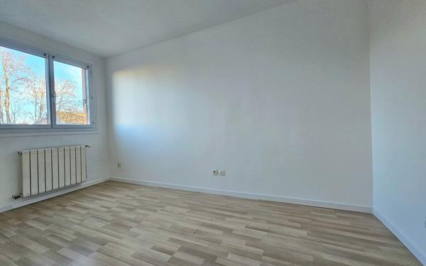 Appartement à vendre    3 pièces • 55,79 m2 Chelles