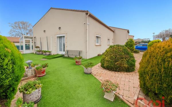 Maison à vendre    5 pièces •  Vias