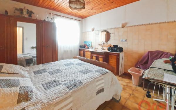 Maison à vendre    5 pièces •  Vias