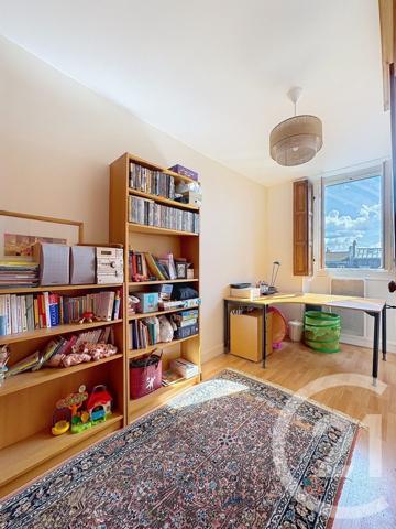 Appartement F4 à vendre  4 pièces - 100 m2 VERSAILLES - 78