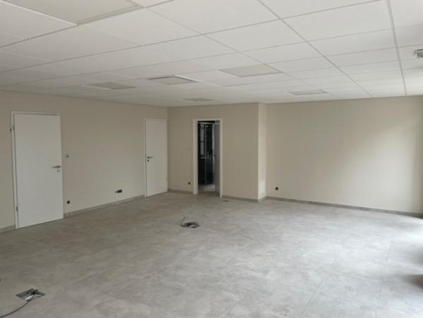 Location Local commercial 2 pièces Pfaffenhoffen (67350) - CENTRE VILLE