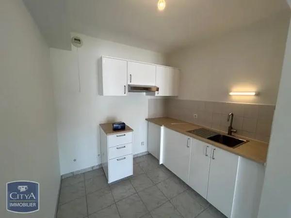 Appartement à louer 2 pièces 51.95m² Saint-Cyr-sur-Loire (37540)
