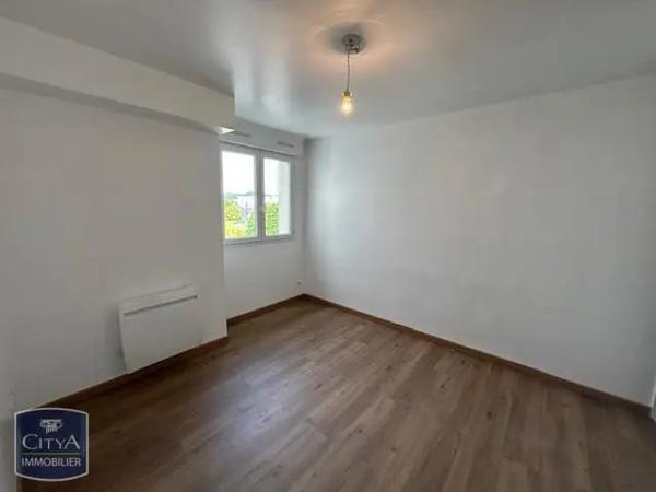 Appartement à louer 2 pièces 51.95m² Saint-Cyr-sur-Loire (37540)