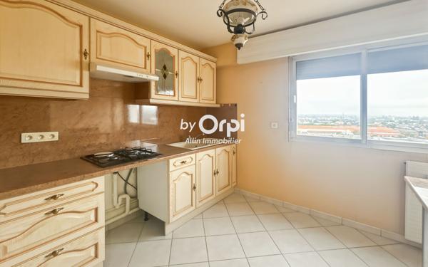 Appartement à vendre    3 pièces • 89,19 m2 Montluçon