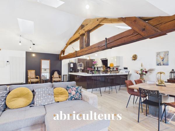 Immeuble polyvalent de 333 m² Saint-Savinien