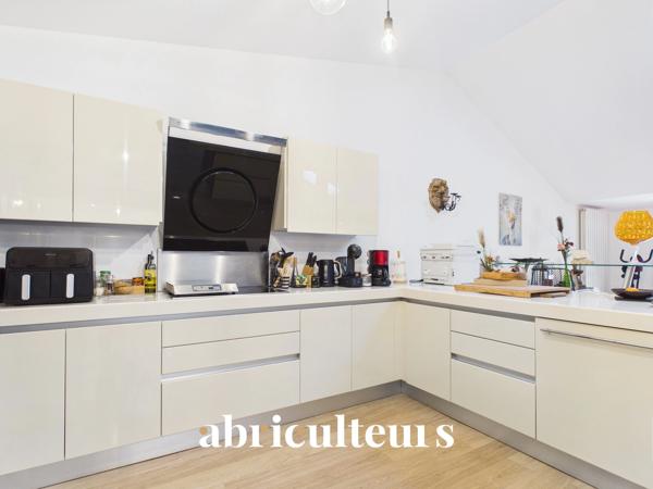 Immeuble polyvalent de 333 m² Saint-Savinien