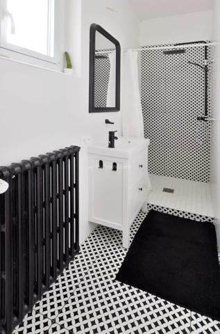 Vente                                                      Propriété
                        
                     9 pièces                                         à Ablon-sur-Seine