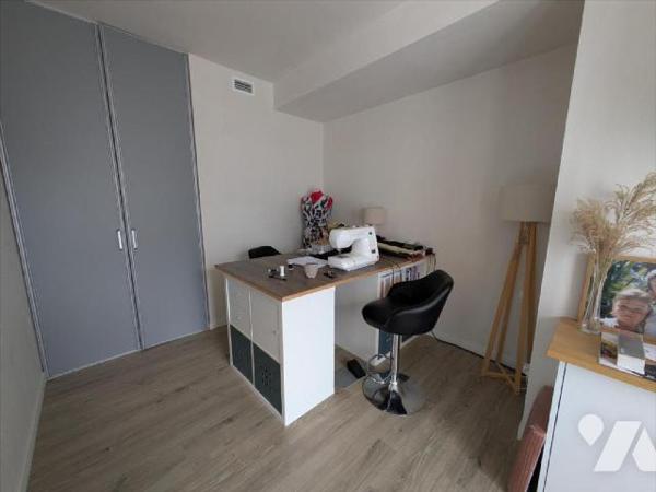 LES HERBIERS - Parfaitement situé à proximité des écoles, commerces et services, découvrez ce s...