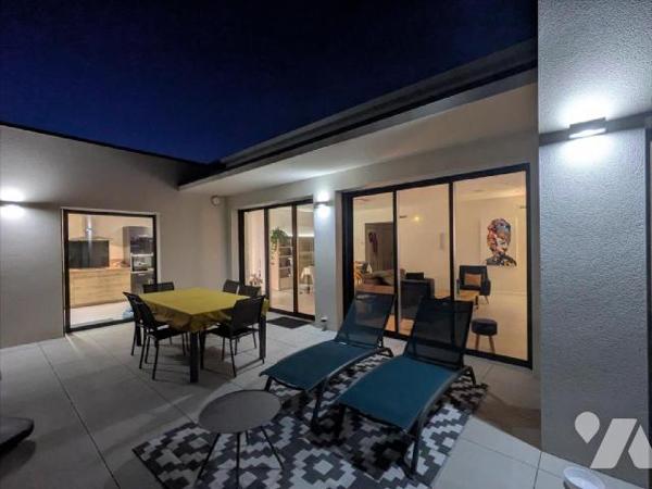 LES HERBIERS - Parfaitement situé à proximité des écoles, commerces et services, découvrez ce s...