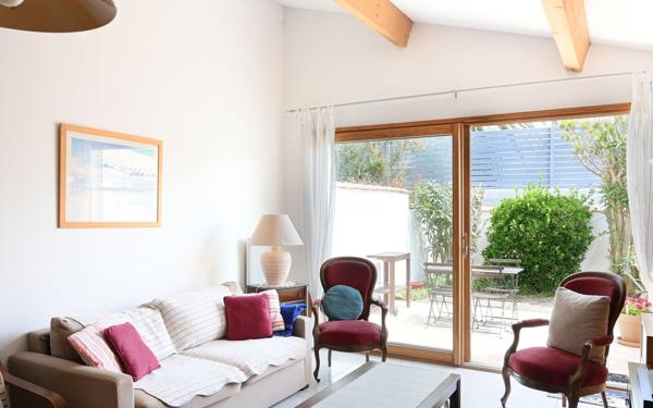 Maison à vendre    2 pièces •  La Couarde-sur-Mer