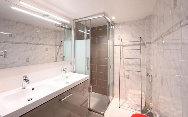 Maison à vendre    2 pièces •  La Couarde-sur-Mer