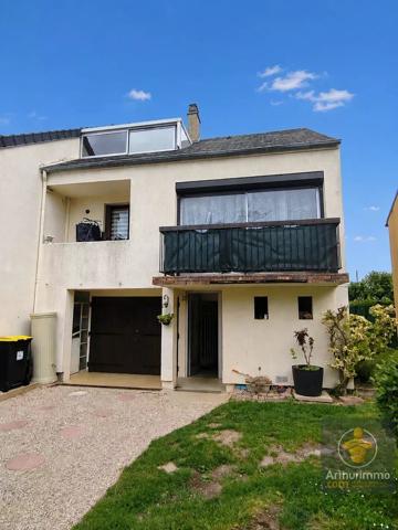 Vente                                                      Maison
                        
                     5 pièces                      90 m2                     à Chelles