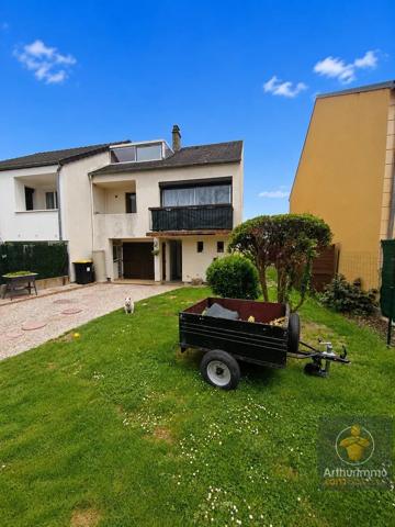 Vente                                                      Maison
                        
                     5 pièces                      90 m2                     à Chelles