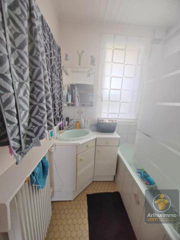 Vente                                                      Maison
                        
                     5 pièces                      90 m2                     à Chelles