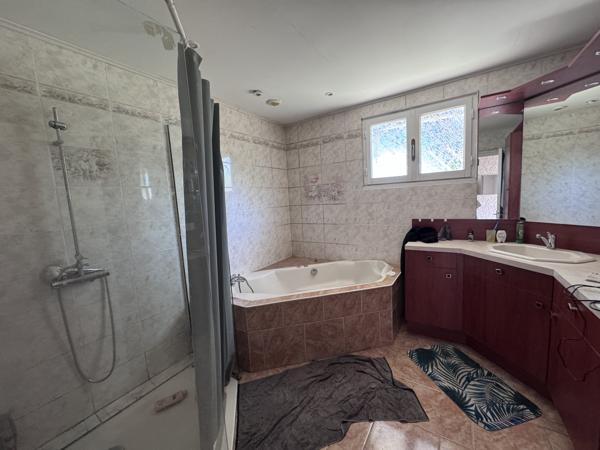 Maison familiale 4 chambres secteur campagne