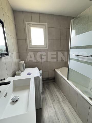 Pavillon plain-pied indépendant sur 1290m2 de terrain 