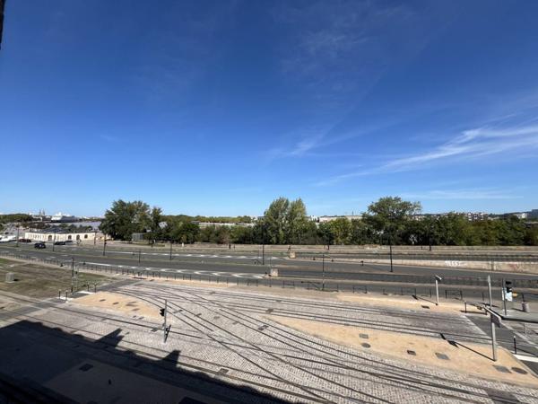 Appartement à louer |  BORDEAUX |  2 pièces | 62 m²