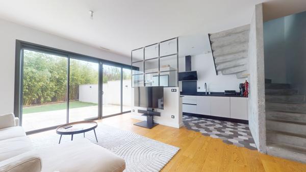 Villa architecte de 100 m2 avec jardin